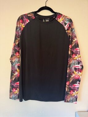 NWT Bassdash UPF Rash Guard